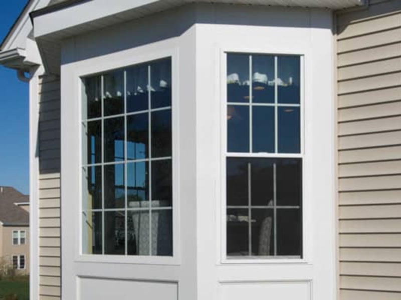 harvey-slimline-vinyl-double-hung-window